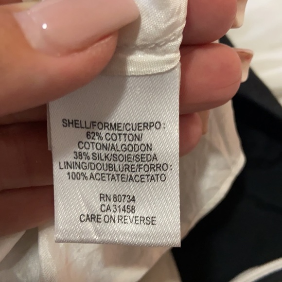 BCBG skirt size 2 - Picture 8 of 9